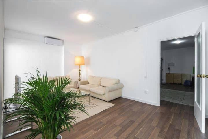 Sagarda Familia Private Sunny Room バルセロナ エクステリア 写真